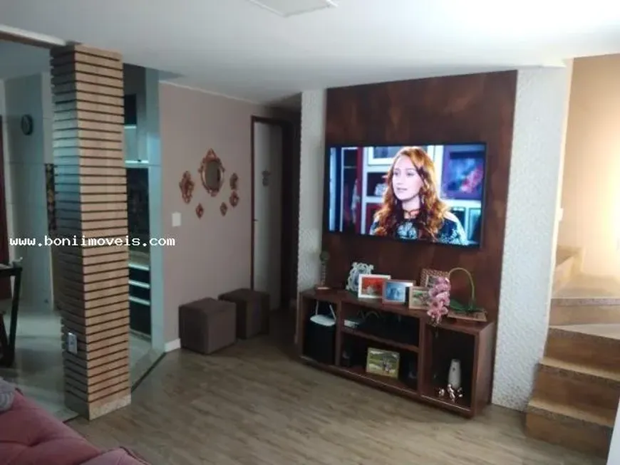 Foto 1 de Casa com 2 Quartos à venda, 80m² em Nova Suiça, Nova Friburgo