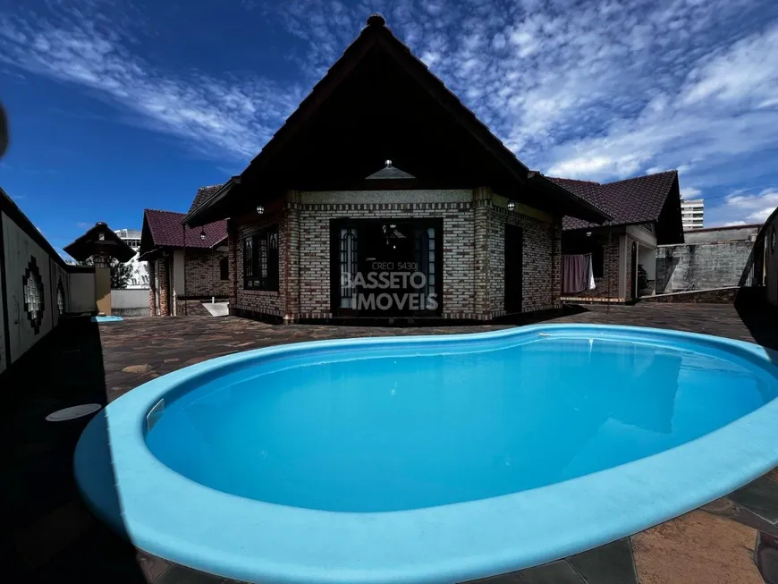 Foto 1 de Casa com 5 Quartos à venda, 305m² em Itaguaçu, Florianópolis