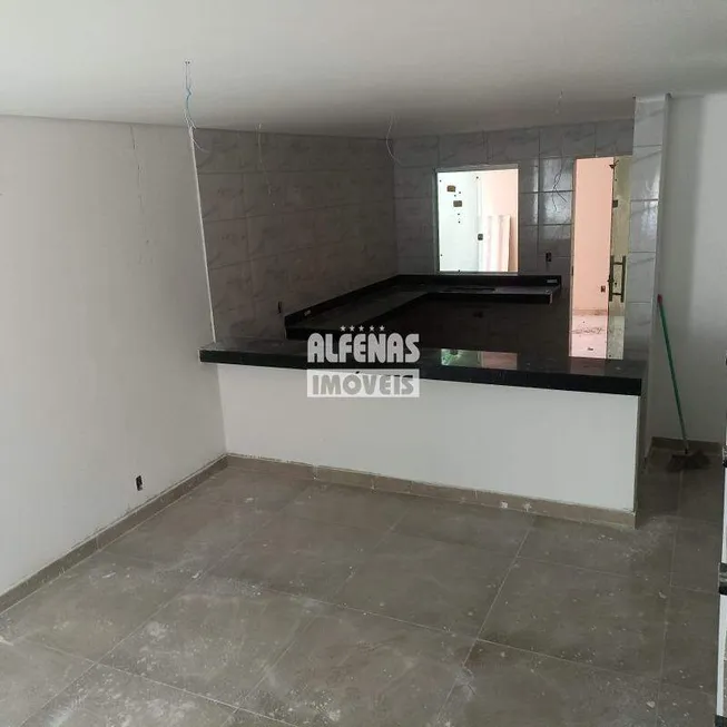 Foto 1 de Casa com 3 Quartos à venda, 85m² em Granja Vista Alegre, Contagem