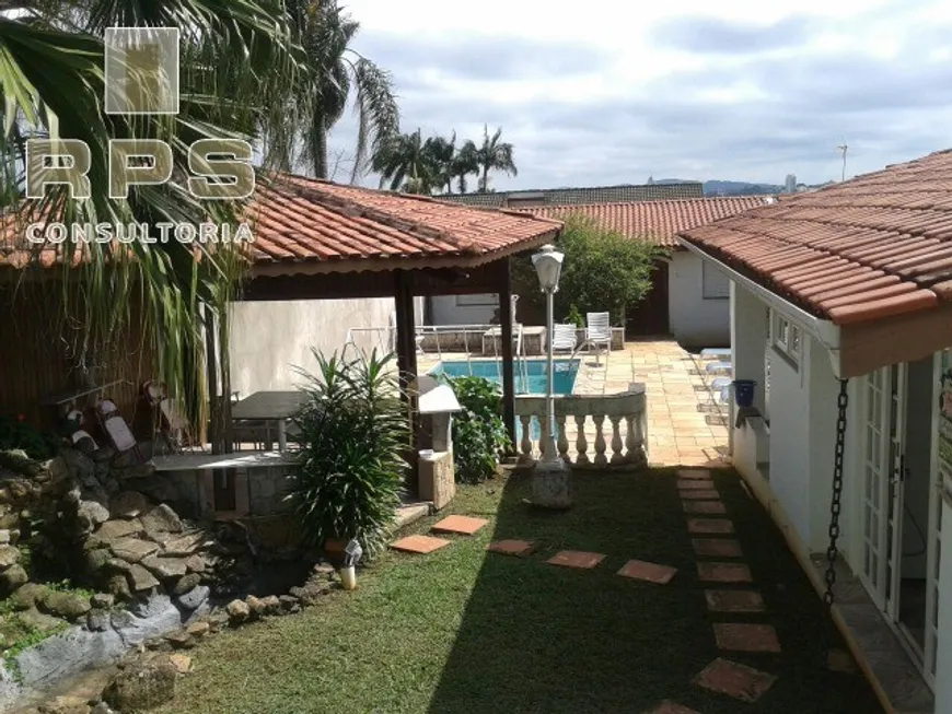 Foto 1 de Casa com 4 Quartos à venda, 290m² em Vila Esperia ou Giglio, Atibaia