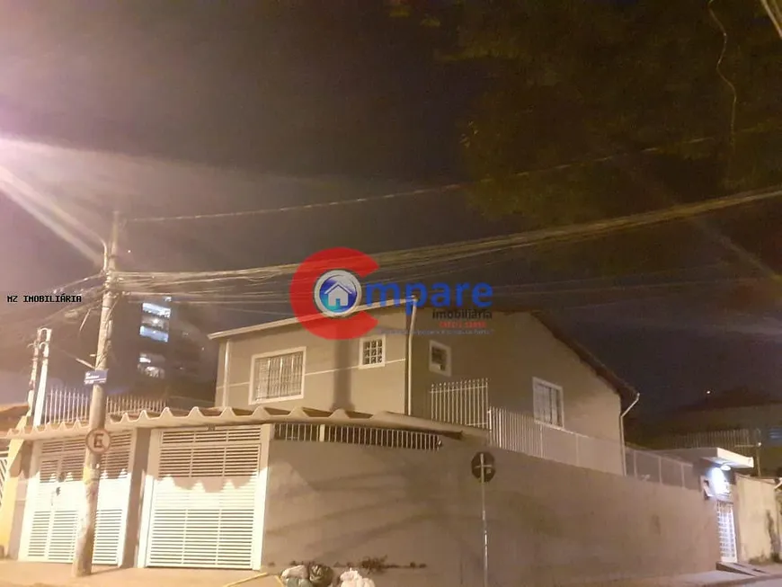 Foto 1 de Casa com 4 Quartos para venda ou aluguel, 250m² em Vila Camargos, Guarulhos
