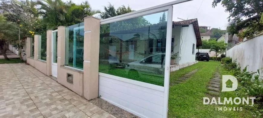 Foto 1 de Casa de Condomínio com 2 Quartos à venda, 120m² em Peró, Cabo Frio