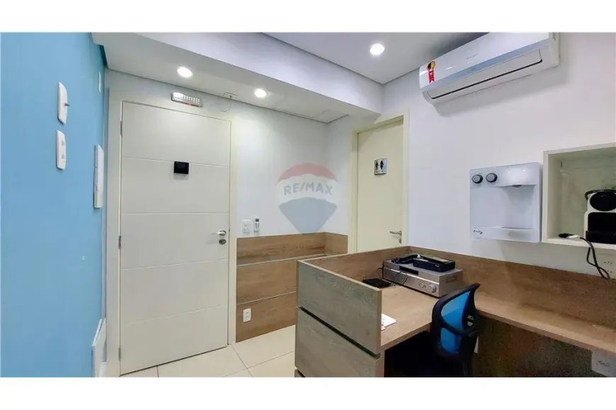 Foto 1 de Sala Comercial para alugar, 31m² em Recreio Dos Bandeirantes, Rio de Janeiro