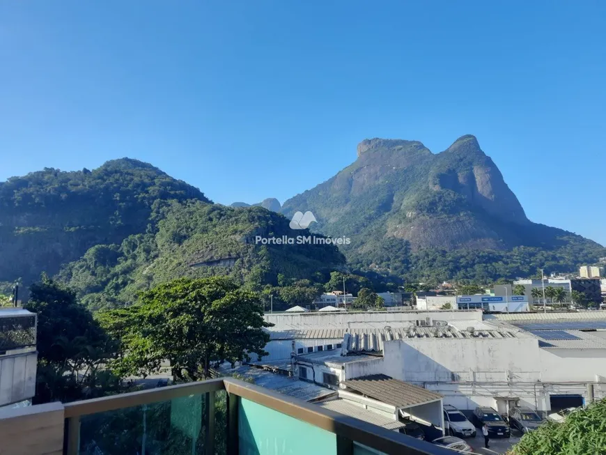 Foto 1 de Cobertura com 3 Quartos à venda, 249m² em Jardim Oceanico, Rio de Janeiro