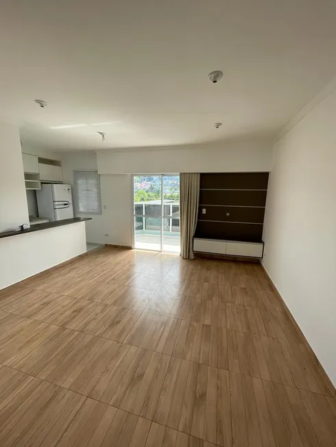 Foto 1 de Apartamento com 3 Quartos à venda, 90m² em Jardim Villaça, São Roque