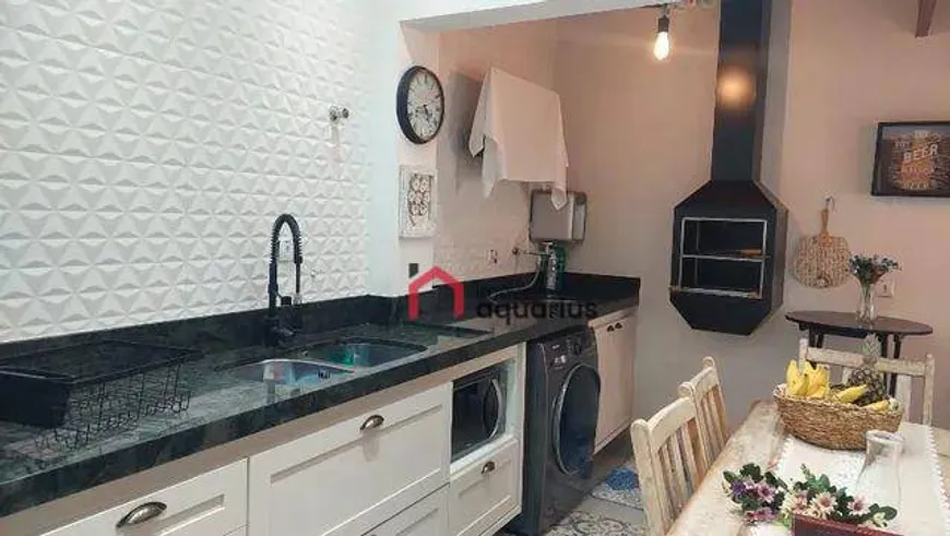 Foto 1 de Casa de Condomínio com 2 Quartos à venda, 97m² em Jardim das Industrias, Jacareí