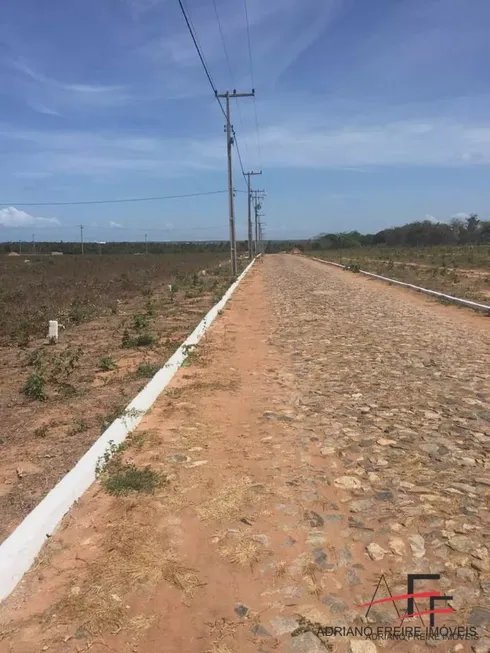 Foto 1 de Lote/Terreno à venda, 300m² em , Paraipaba