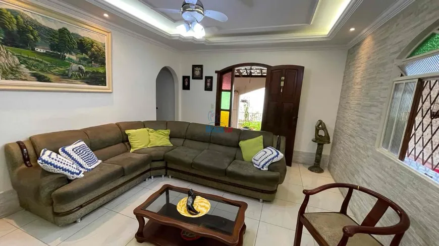 Foto 1 de Casa com 4 Quartos à venda, 352m² em Vila Nova Vista, Sabará