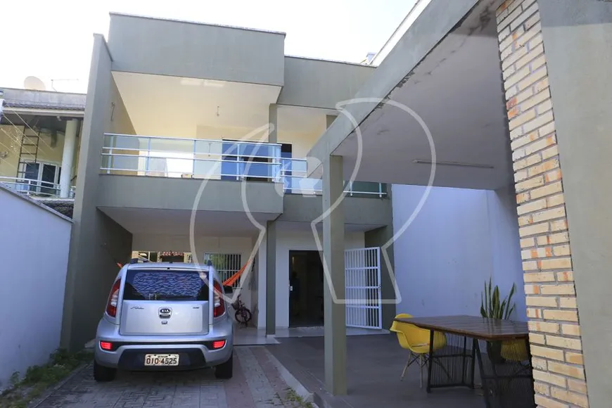 Foto 1 de Casa com 3 Quartos à venda, 180m² em Cajazeiras, Fortaleza