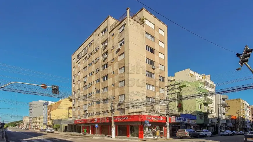 Foto 1 de Apartamento com 2 Quartos para alugar, 82m² em Centro, Pelotas