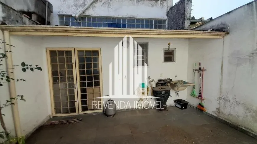 Foto 1 de Casa com 2 Quartos à venda, 155m² em Água Rasa, São Paulo