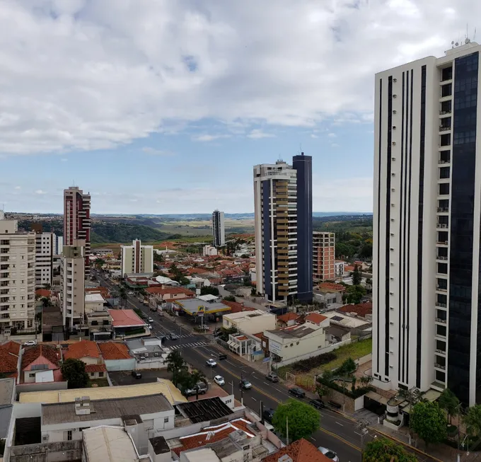 Foto 1 de Apartamento com 3 Quartos à venda, 160m² em Centro, Marília