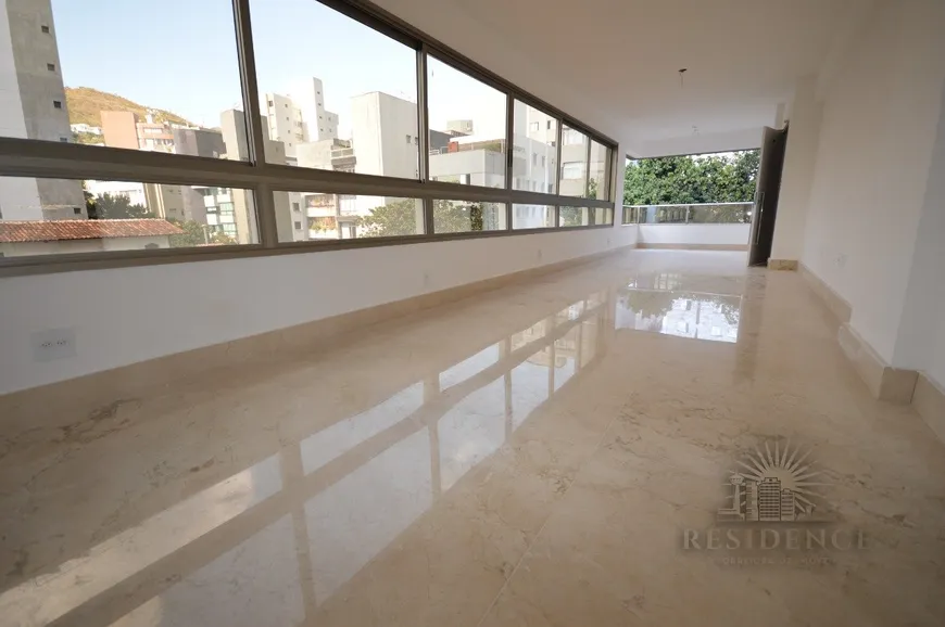 Foto 1 de Apartamento com 4 Quartos à venda, 138m² em Sion, Belo Horizonte