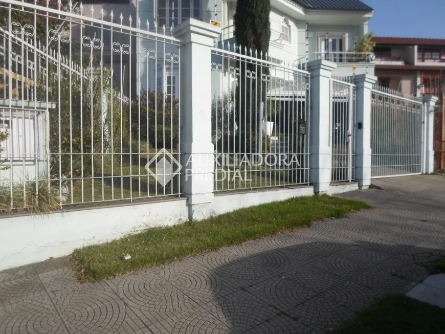 Foto 1 de Casa com 3 Quartos à venda, 330m² em Protásio Alves, Porto Alegre