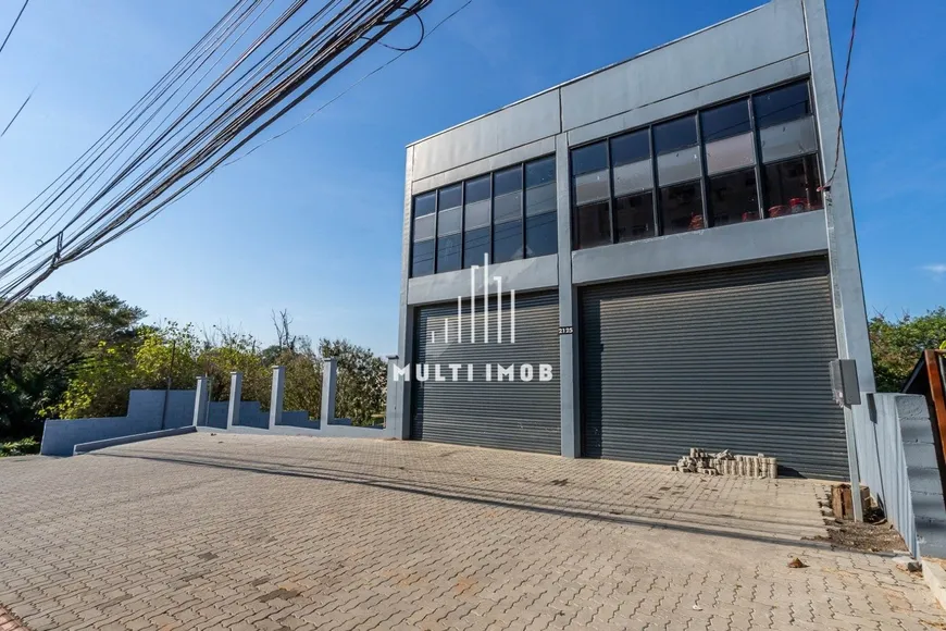 Foto 1 de Prédio Comercial para alugar, 600m² em Jardim Itú Sabará, Porto Alegre