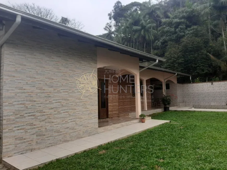 Foto 1 de Casa com 3 Quartos à venda, 100m² em Boa Vista, Joinville