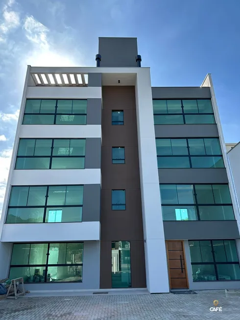 Foto 1 de Apartamento com 2 Quartos à venda, 66m² em Rio Pequeno, Camboriú