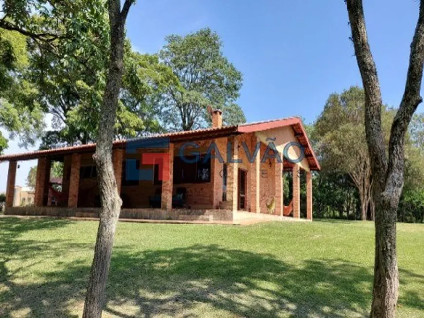 Foto 1 de Fazenda/Sítio com 4 Quartos à venda, 1500m² em Guacuri, Itupeva