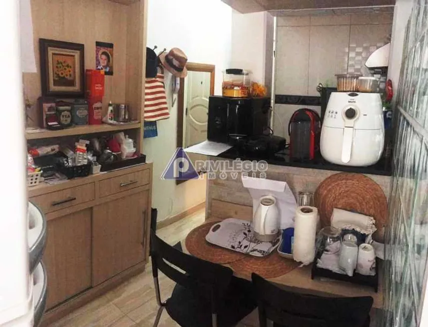 Foto 1 de Kitnet com 1 Quarto à venda, 21m² em Glória, Rio de Janeiro