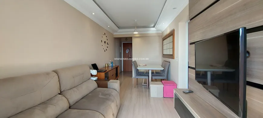 Foto 1 de Apartamento com 2 Quartos à venda, 51m² em Parque Maria Helena, São Paulo
