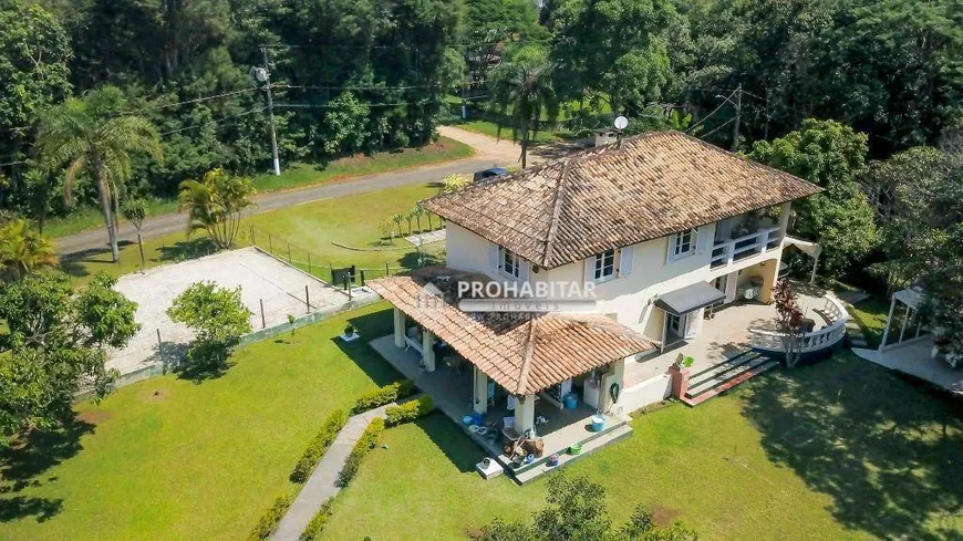 Foto 1 de Casa com 3 Quartos à venda, 300m² em Jardim das Palmeiras, São Paulo