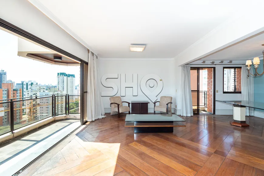 Foto 1 de Apartamento com 4 Quartos à venda, 182m² em Vila Mariana, São Paulo