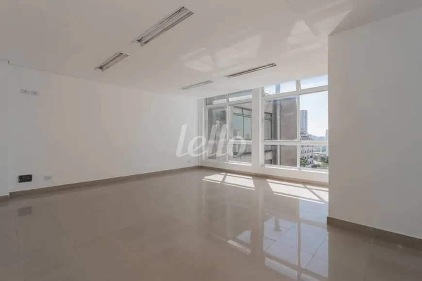 Foto 1 de Sala Comercial para alugar, 34m² em Liberdade, São Paulo