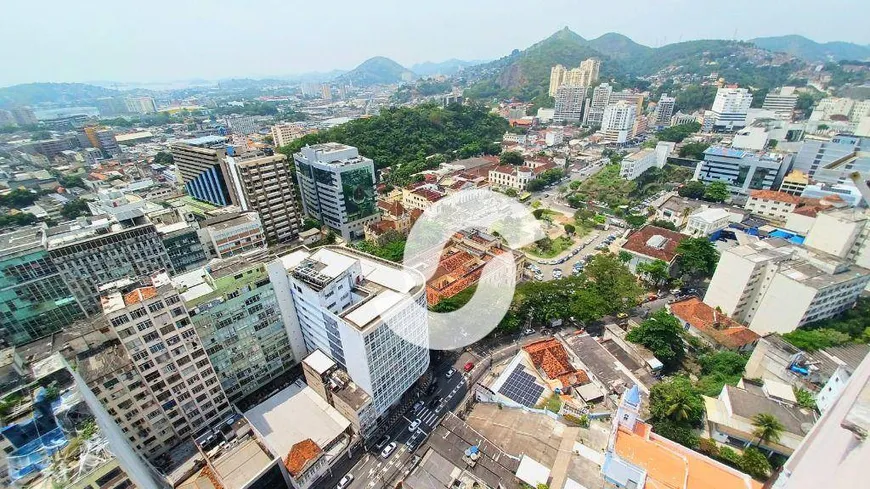 Foto 1 de Sala Comercial à venda, 52m² em Centro, Niterói