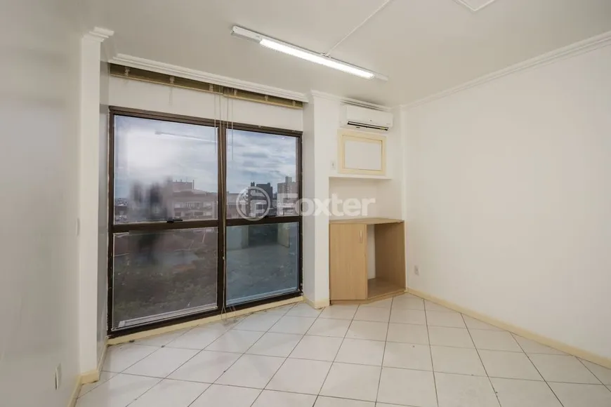 Foto 1 de Sala Comercial à venda, 35m² em Petrópolis, Porto Alegre