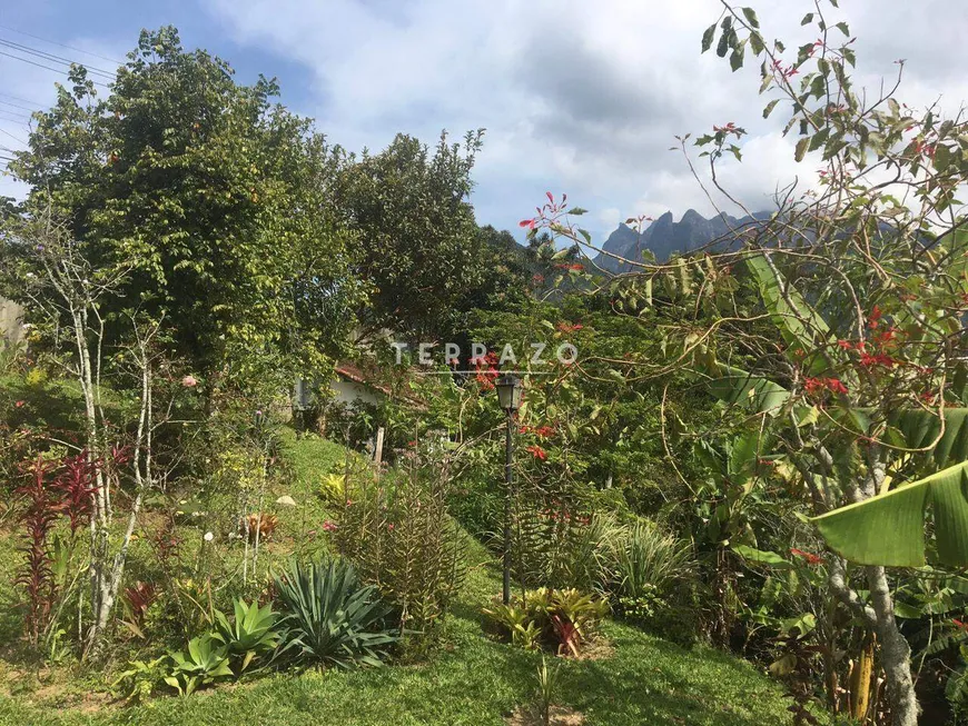 Foto 1 de Lote/Terreno à venda, 676m² em Caxanga, Teresópolis