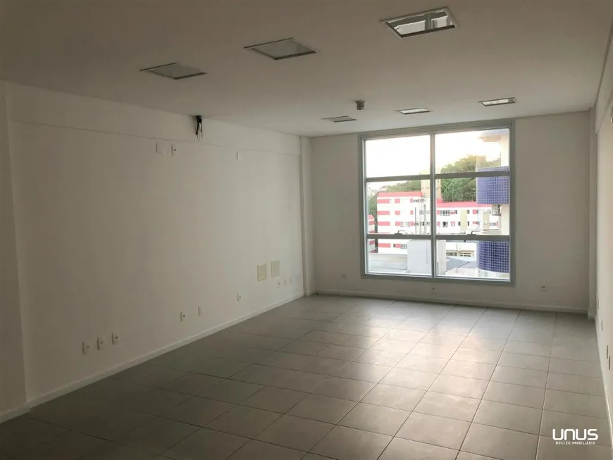 Foto 1 de Sala Comercial à venda, 38m² em Coqueiros, Florianópolis