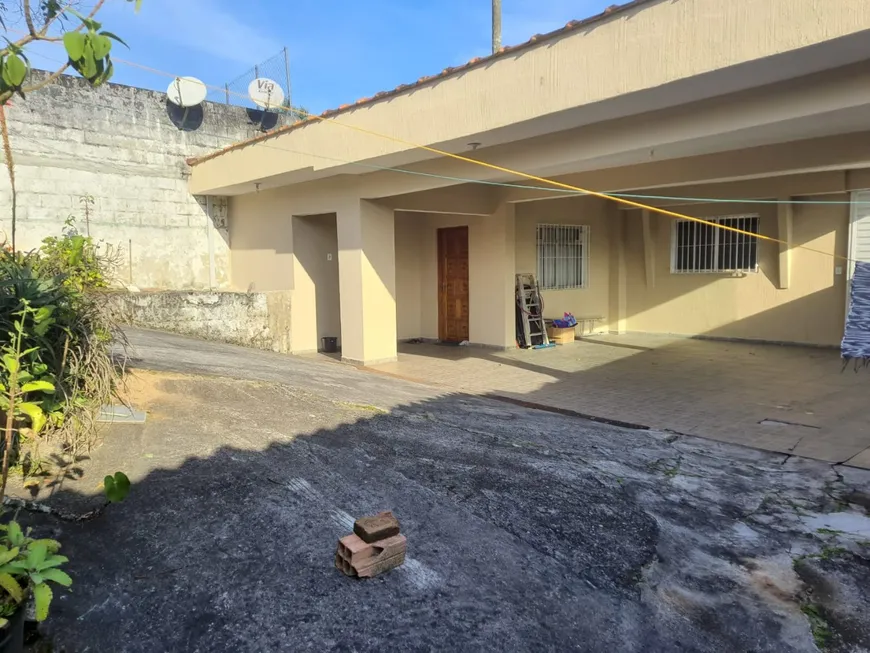 Foto 1 de Casa com 5 Quartos à venda, 120m² em Jardim Adelina, Mauá
