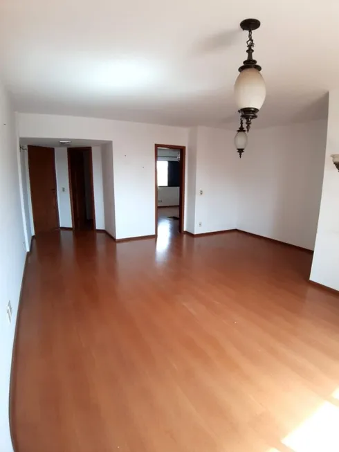 Foto 1 de Apartamento com 4 Quartos à venda, 150m² em Vila Cidade Universitária, Bauru
