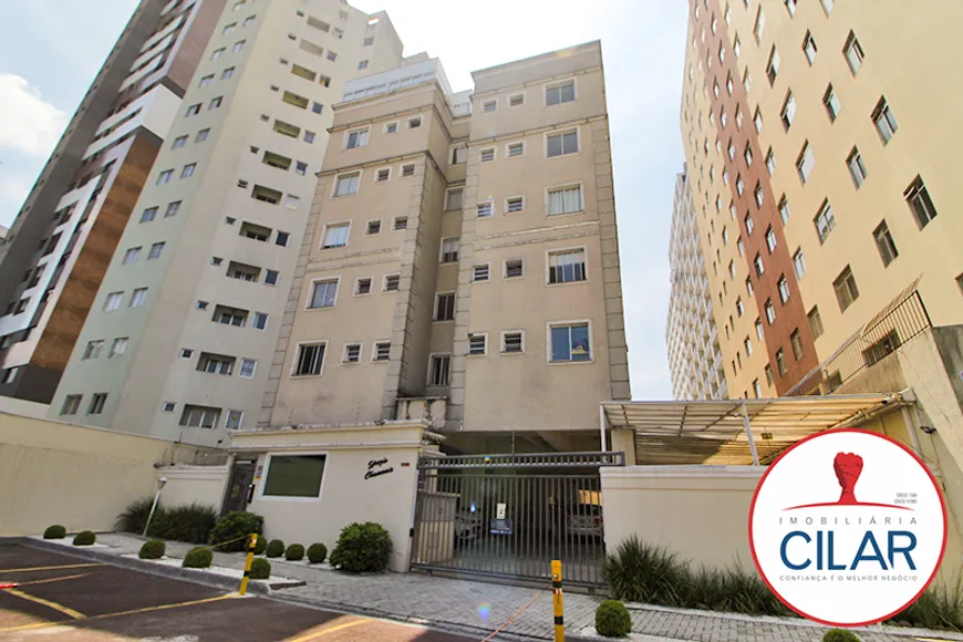 Foto 1 de Apartamento com 3 Quartos para alugar, 63m² em Vila Izabel, Curitiba