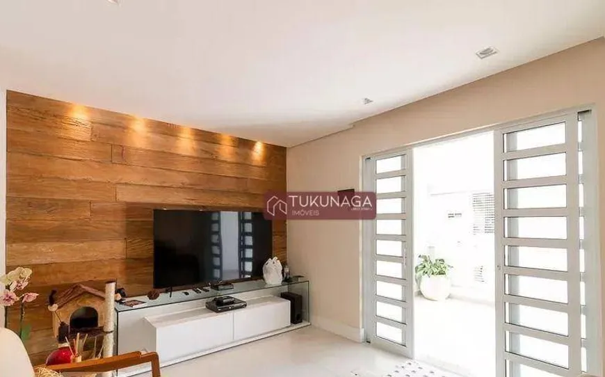 Foto 1 de Casa com 2 Quartos à venda, 202m² em Vila Rosalia, Guarulhos