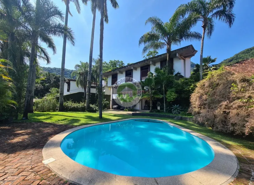 Foto 1 de Casa com 4 Quartos à venda, 1200m² em Itanhangá, Rio de Janeiro