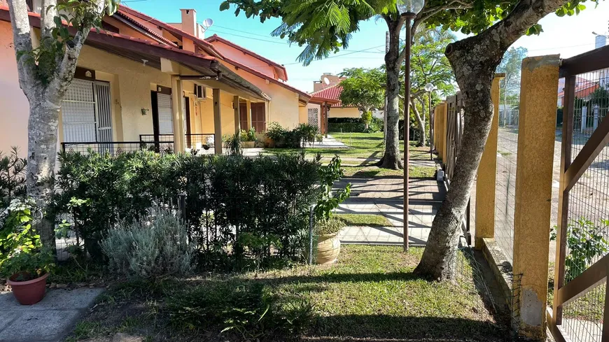 Foto 1 de Casa de Condomínio com 2 Quartos à venda, 70m² em Capao Novo, Capão da Canoa