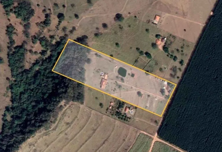 Foto 1 de Fazenda/Sítio com 4 Quartos à venda, 1100m² em Distrito Industrial, Piratininga