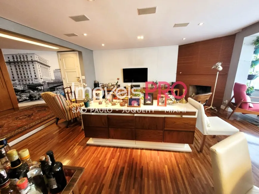 Foto 1 de Apartamento com 2 Quartos à venda, 130m² em Moema, São Paulo