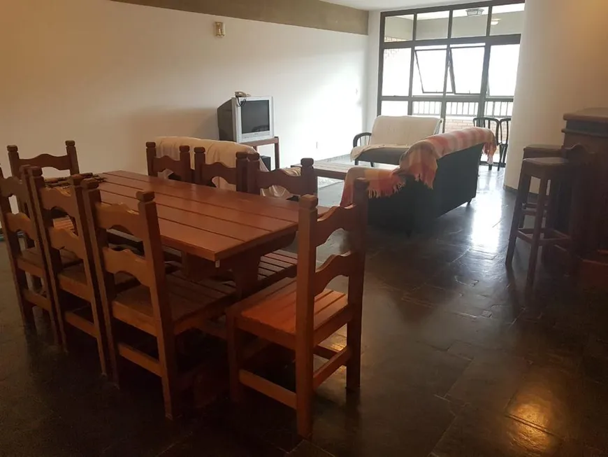 Foto 1 de Apartamento com 4 Quartos à venda, 146m² em Centro, Ubatuba