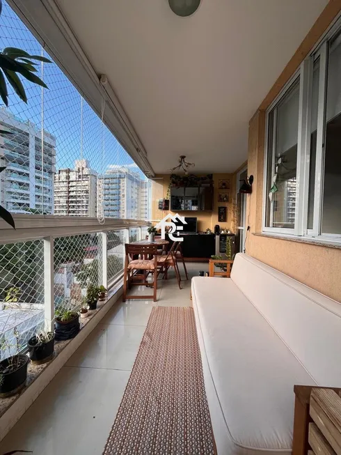 Foto 1 de Apartamento com 3 Quartos à venda, 100m² em Icaraí, Niterói