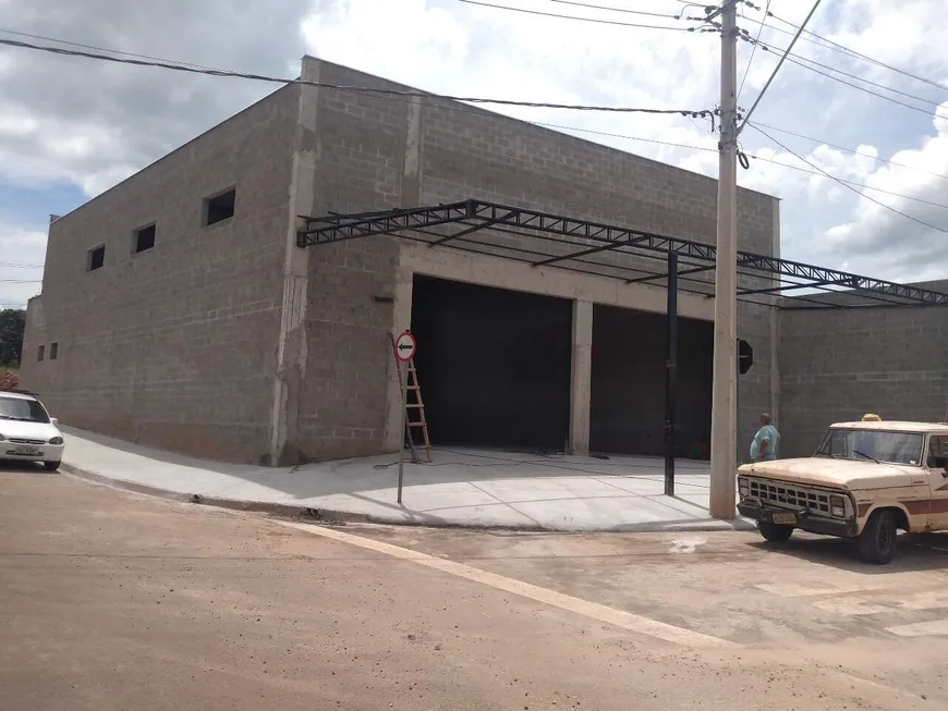 Foto 1 de Galpão/Depósito/Armazém para alugar, 300m² em Sao Mateus, Piracicaba