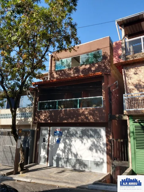 Foto 1 de Casa com 1 Quarto para alugar, 10m² em Jardim Castelo, São Paulo