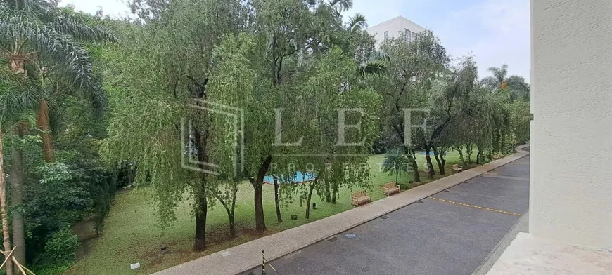 Foto 1 de Apartamento com 4 Quartos para venda ou aluguel, 250m² em Jardim Europa, São Paulo