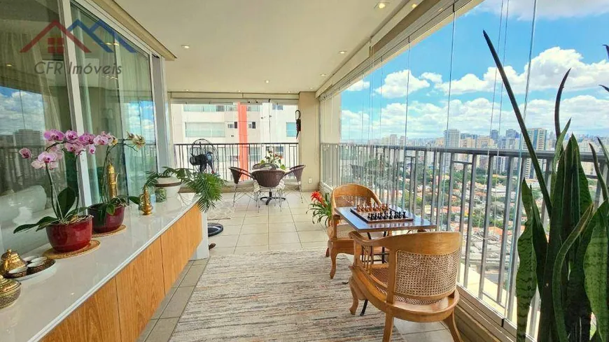 Foto 1 de Apartamento com 3 Quartos à venda, 241m² em Campo Belo, São Paulo