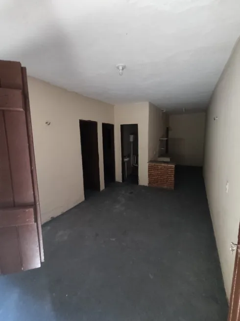 Foto 1 de Casa com 2 Quartos para alugar, 52m² em Itaoca, Fortaleza