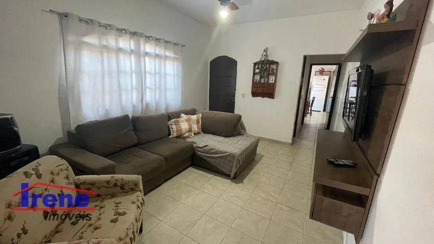 Foto 1 de Casa com 4 Quartos para alugar, 140m² em Jardim Fazendinha, Itanhaém
