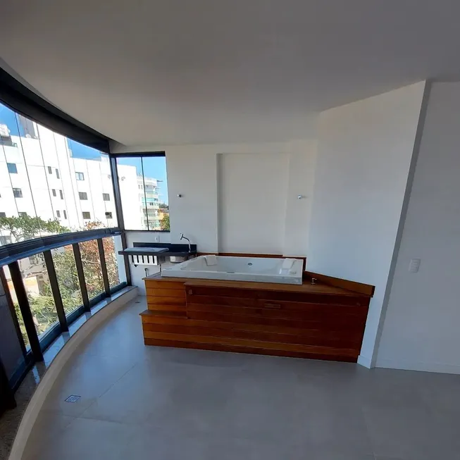 Foto 1 de Apartamento com 3 Quartos à venda, 135m² em Enseada Azul, Guarapari