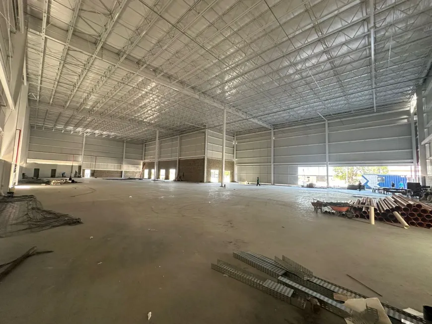 Foto 1 de Galpão/Depósito/Armazém para alugar, 2745m² em Planalto de Carapina, Serra