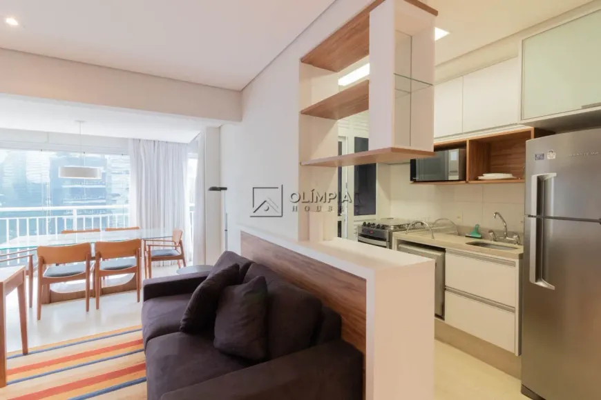 Foto 1 de Apartamento com 1 Quarto para alugar, 54m² em Vila Olímpia, São Paulo